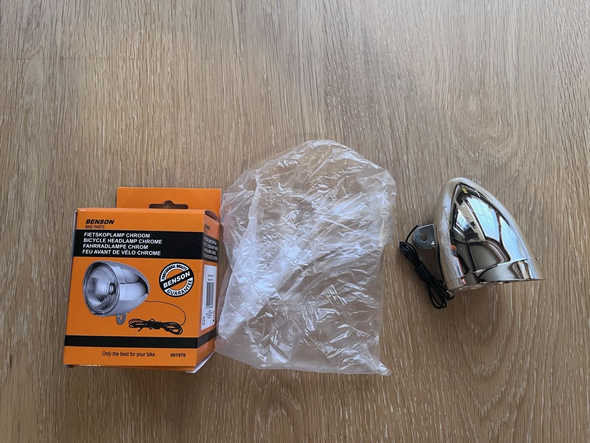 Pezzi di ricambio: Fahrradlampe BENSON Chrome neu mit Verpackung – Nuovo e nell'imballaggio originale da Volketswil venduto da Bigboy12 1