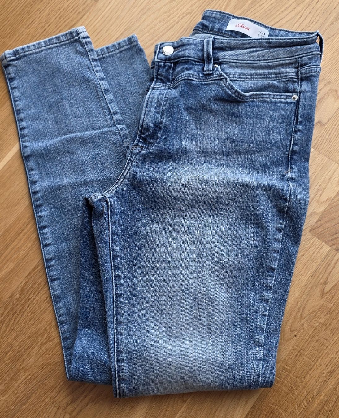S.Oliver Jeans: s.Oliver,Damen Jeans,Gr.44/32 – Nuovo (secondo la descrizione) da Frauenfeld venduto da Reddragon 1