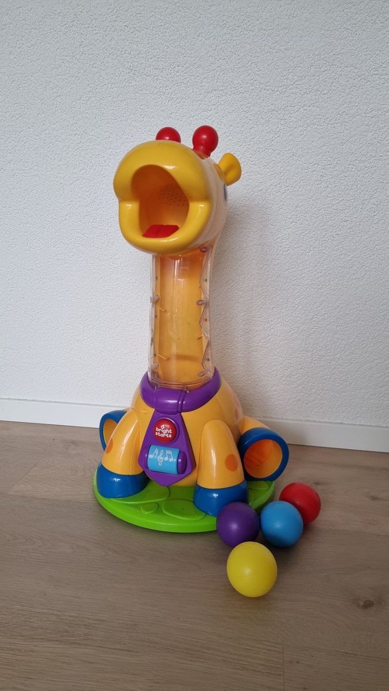 Spielzeuge: Girafe musicale pour bébé, excellent état – Gebraucht aus Meinisberg von Sixi