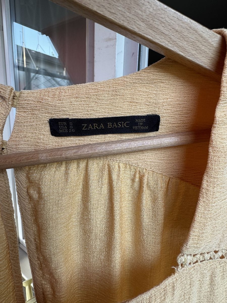 Zara Vestiti: Zara Basic Yellow Summer Dress, Size S, Great Condition – Usato da Zürich venduto da pulapula 3