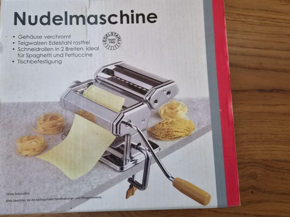 Elettrodomestici da cucina: Teigwaren-Maschine Chromstahl – Usato da Nennigkofen venduto da simonbern 1