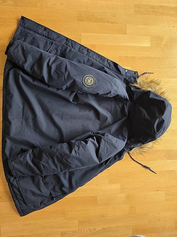 Giacche: À vendre veste hiver  – Usato da Morges venduto da Birriba 2