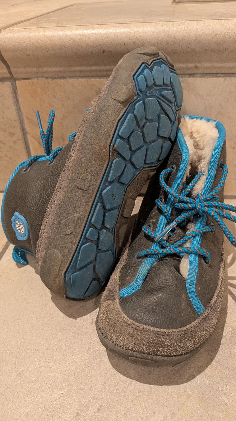 Affenzahn Scarpe per ragazzi: Warme Affenzahn Schuhe Gr. 31 – Usato da Reigoldswil venduto da vio_bz68 3