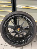 OZ Felgen mit Reifen für Porsche