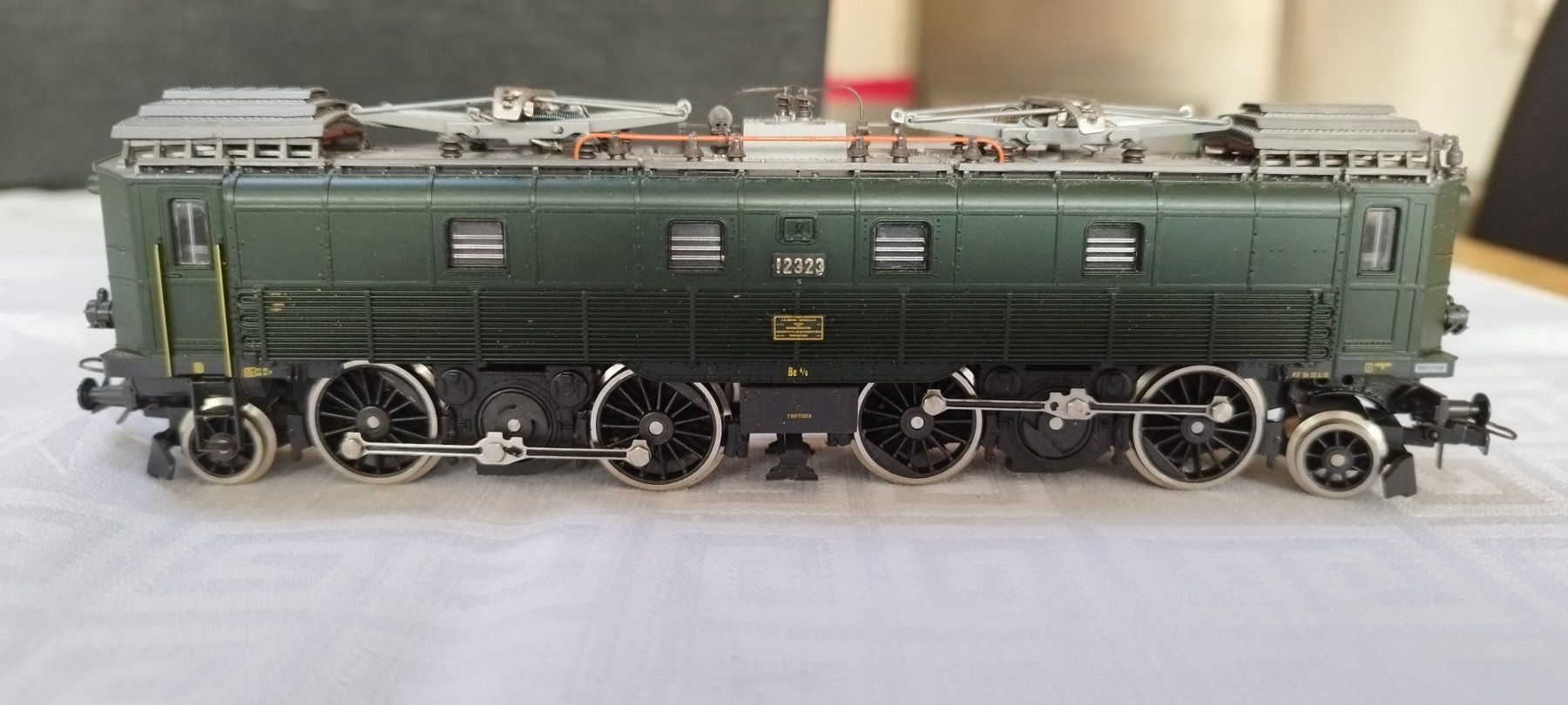 Roco Modellini di ferrovie: ROCO E-Lok BE 4/6 SBB 04191A DC Analog – Usato da Urtenen-Schönbühl venduto da Kernbeisser25 8