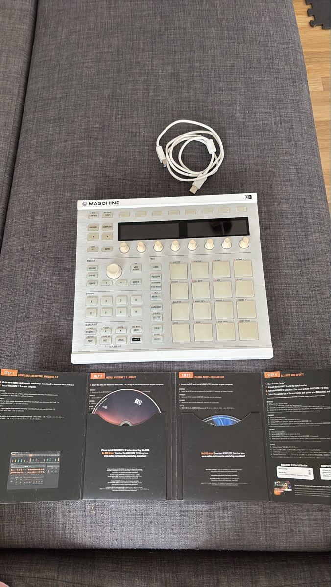 Native Instruments Strumenti musicali: Native Instruments Maschine MK2 weiss gebraucht – Usato da Zürich venduto da wie_p6fw