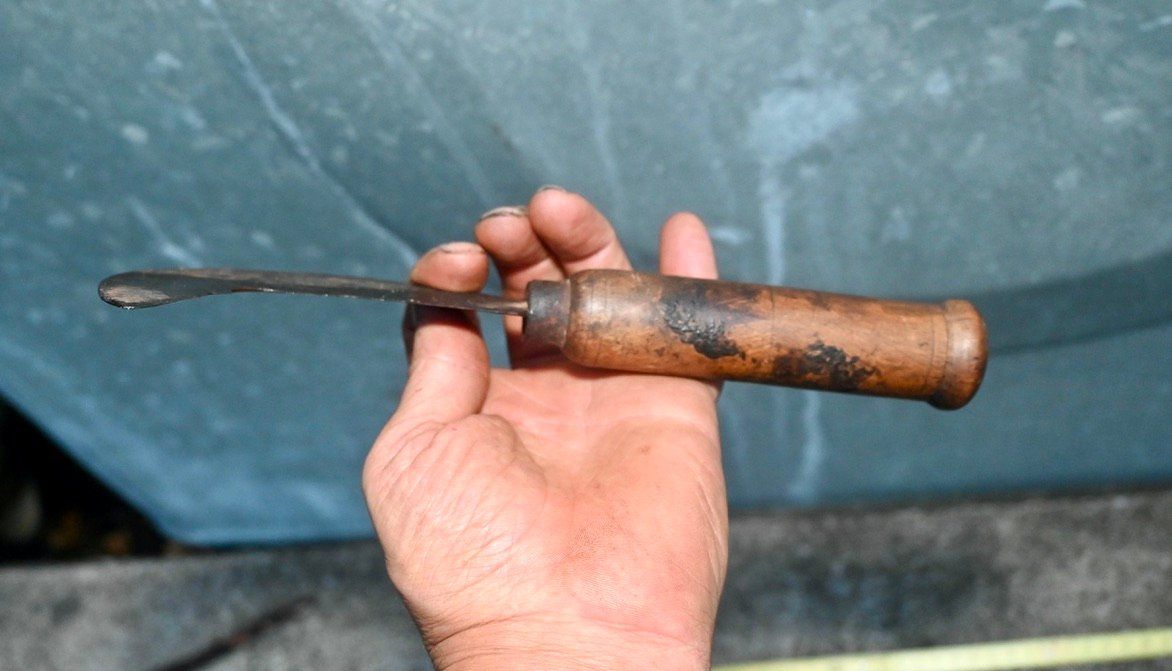 Tutti gli attrezzi: ANTIKE Handsichel Länge ca. 24cm – Usato da Pfaffhausen venduto da mono_rec 4