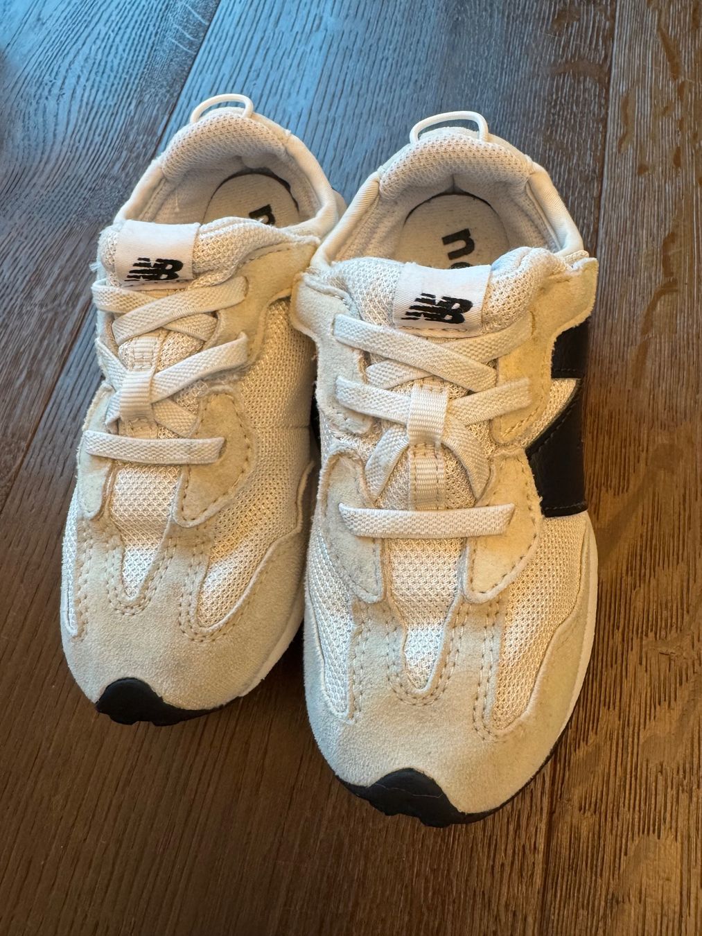 New Balance Scarpe per ragazzi: New Balance Sneaker Gr. 27.5 – Usato da Esslingen venduto da DrBootje