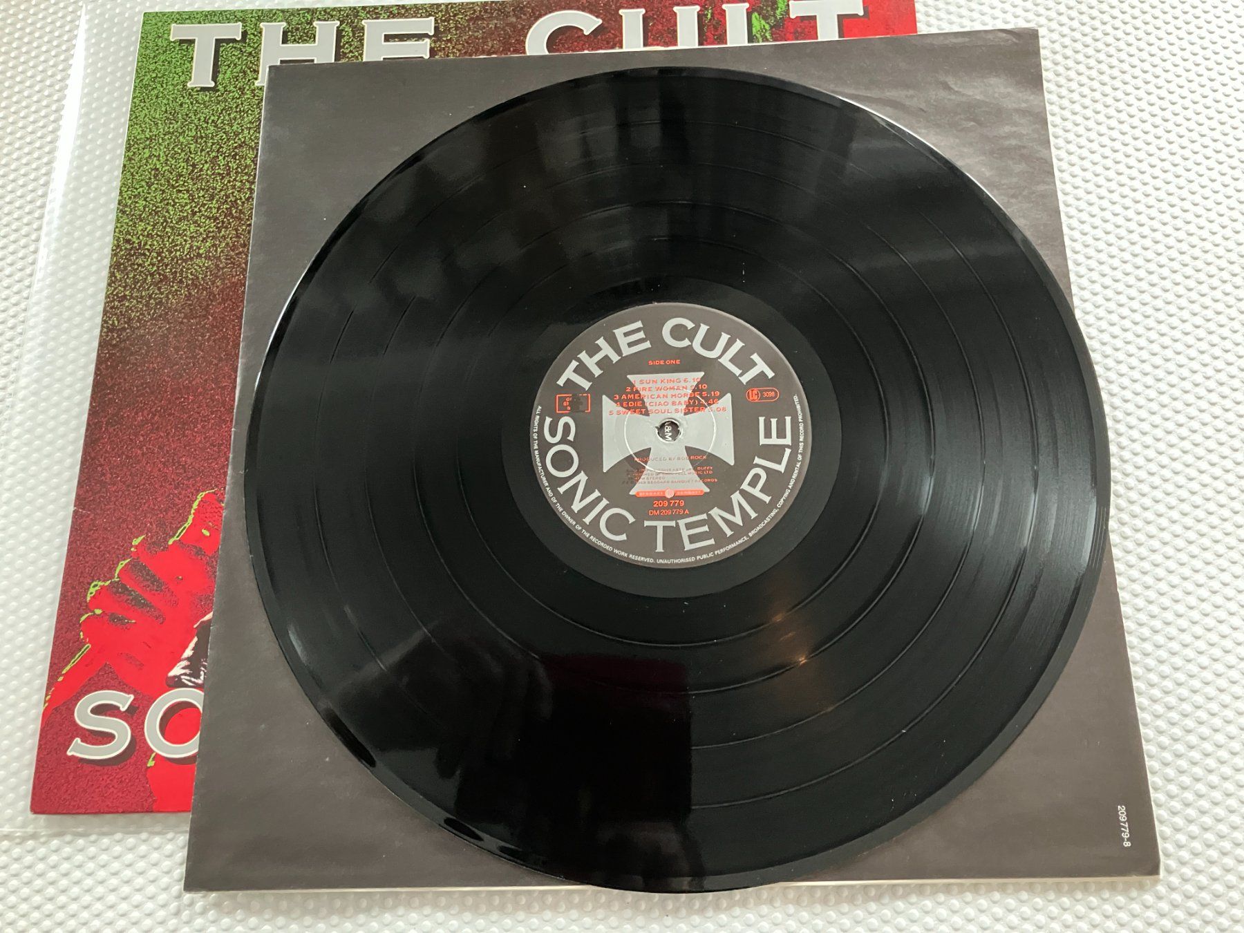 Dischi in vinile: The Cult – Usato da Aarwangen venduto da Jukebox3 6