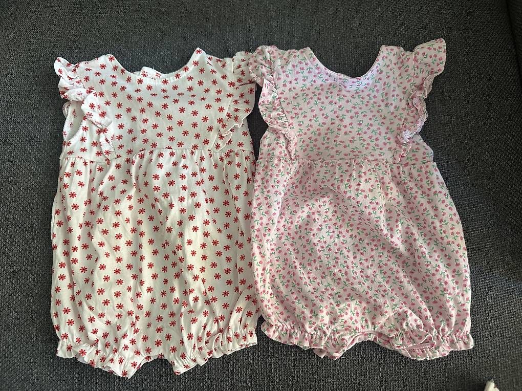 Vestiti: Lot de 2 barboteuse neuves  – Usato da Grand-Lancy venduto da ssa_k59z