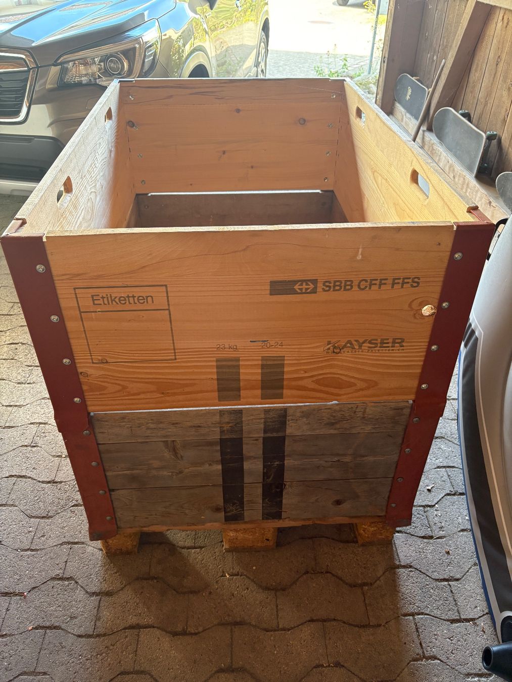 Pallets: Palette mit zwei Rahmen – Usato da Greifensee venduto da Roger 2