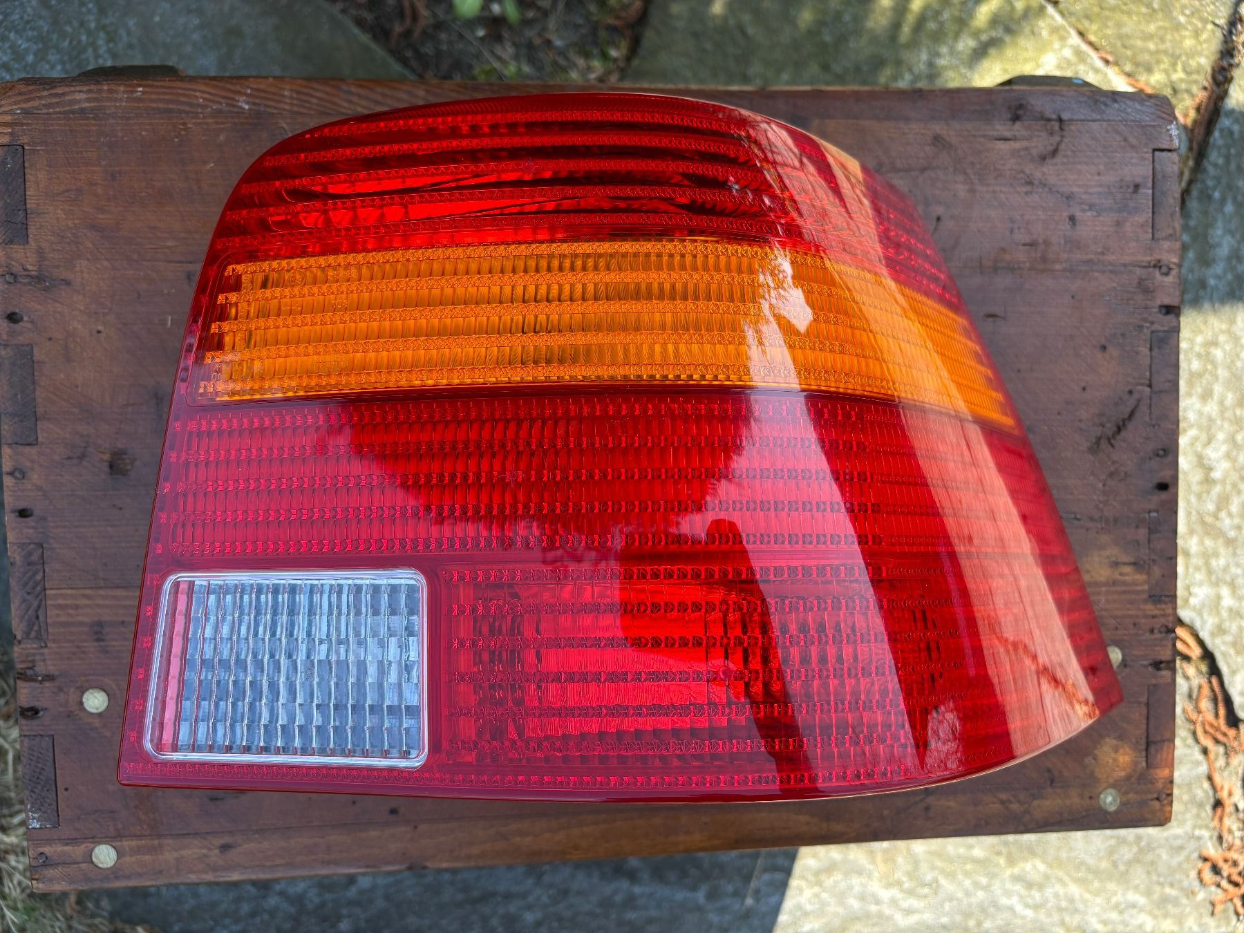 VW Fari: rechtes VW Golf Rücklicht – Usato da Feldbach venduto da Olive1