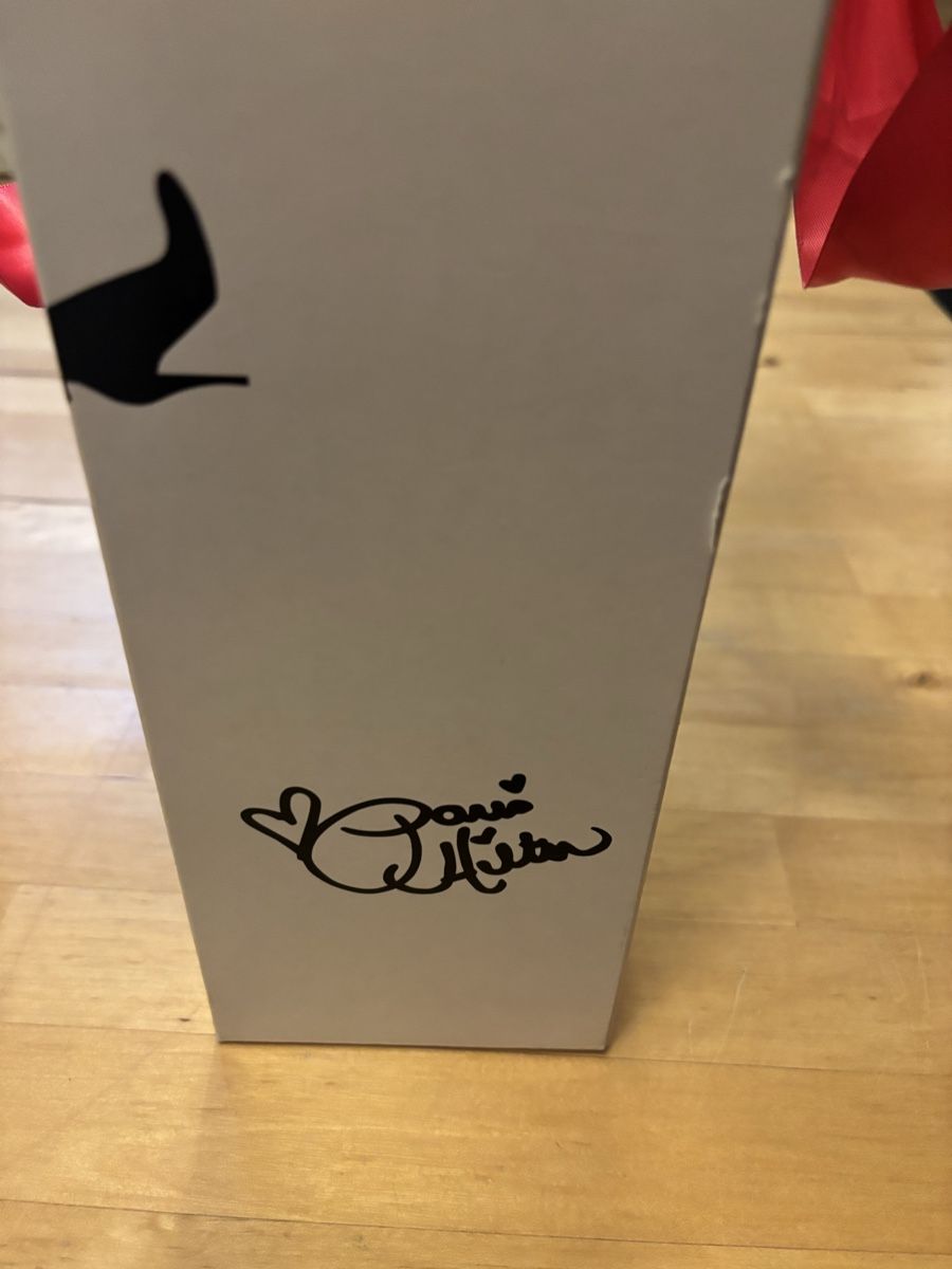 Damenschuhe: Paris Hilton Pumps – Neu und originalverpackt aus Celerina von Heli87 3