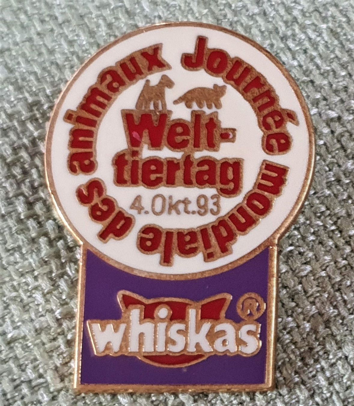 Placchette & Badge: D610 - Pin Whiskas Welttiertag 1993 – Usato da Reinach BL venduto da Boston-Verkauf