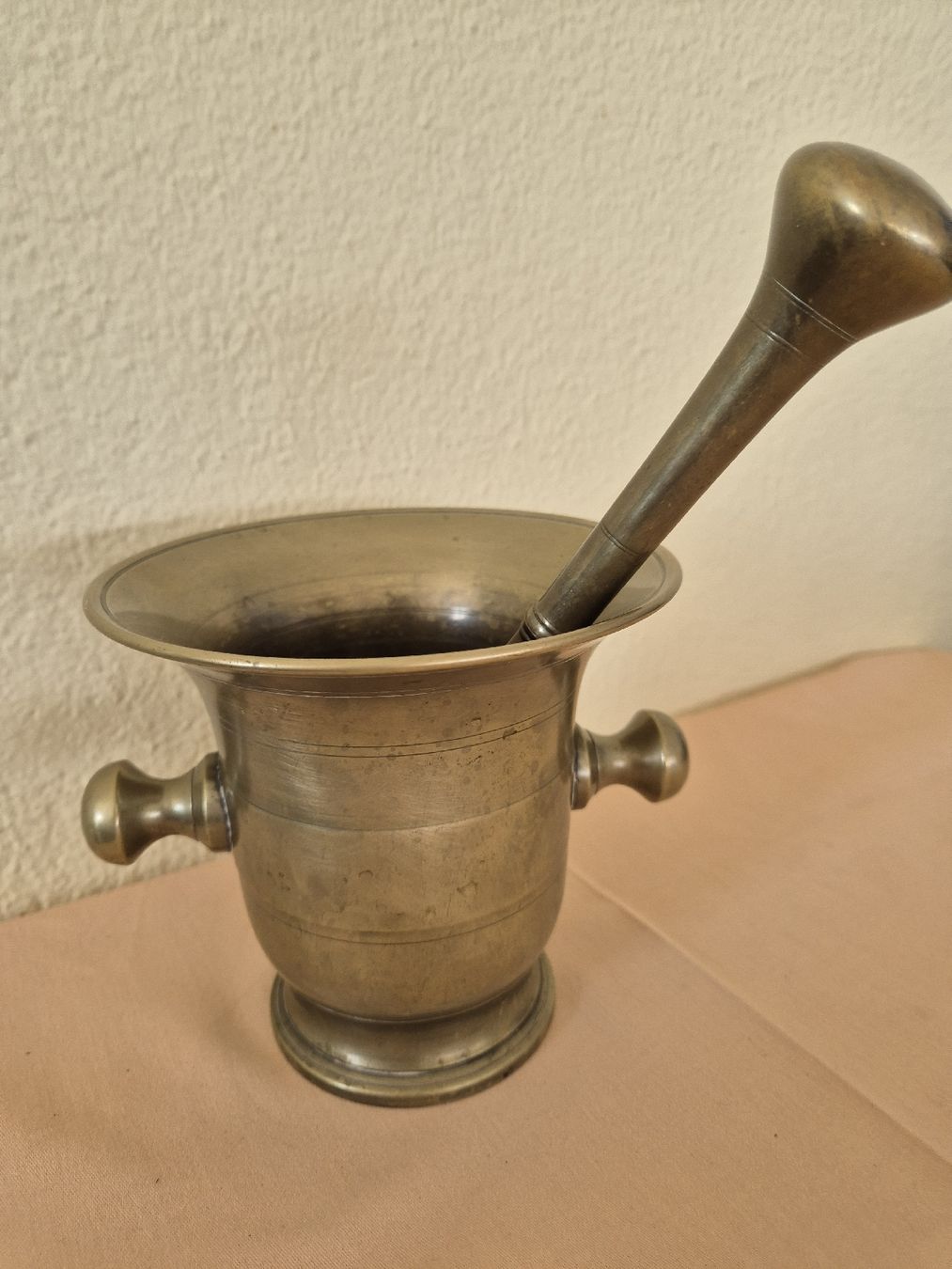 Altro per cucinare: Antike Messing Mörser mit Stössel – Usato da Eschlikon TG venduto da zuzanka80 4