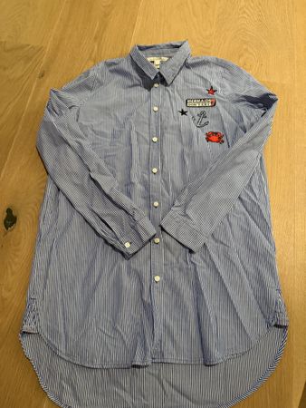 Bluse blau gestreift Grösse S mit Stickereien