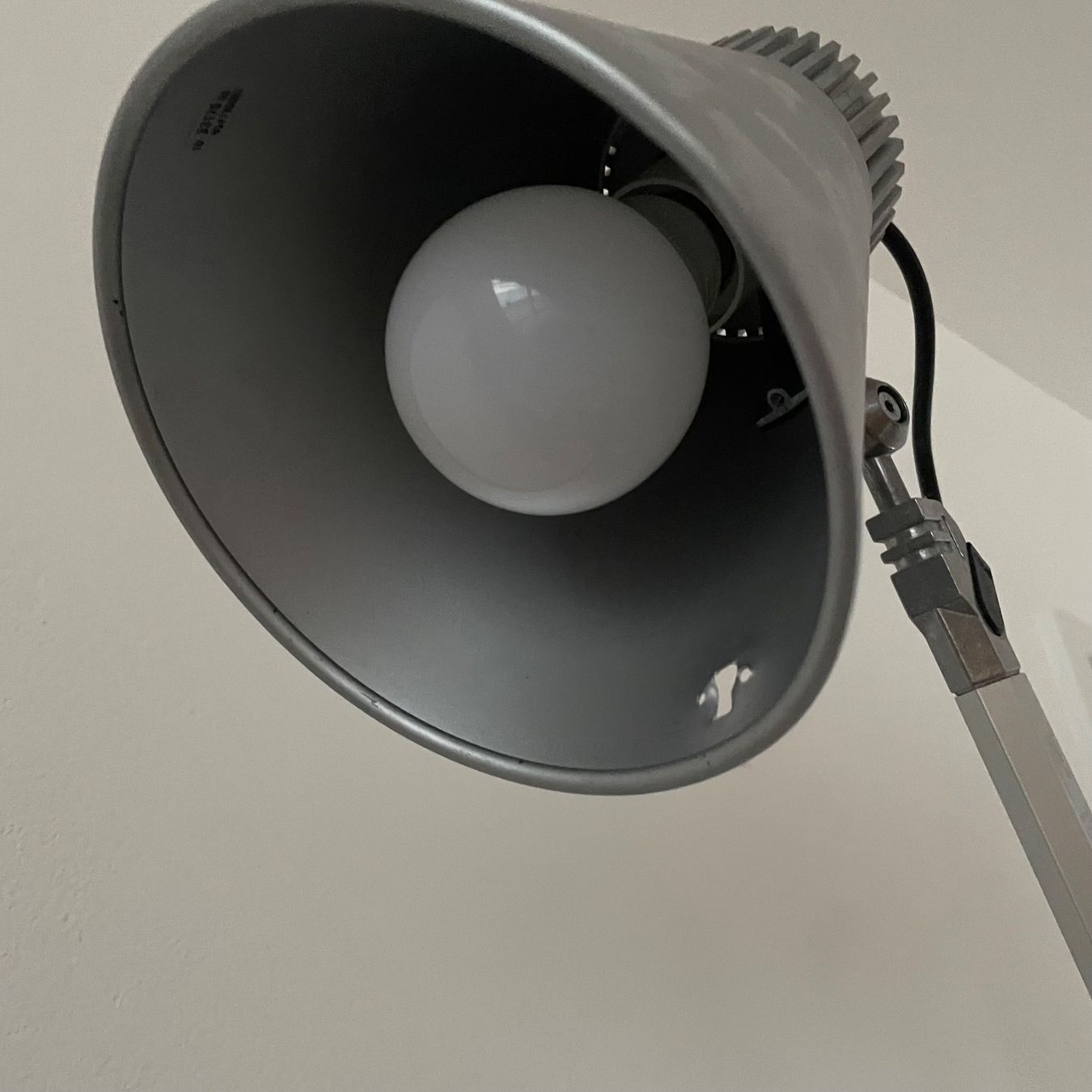 Lampen: Floor lamp stehleuchte – Gebraucht aus Einsiedeln von JJenterprise 6