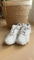 Weisse Adidas Sneaker, Grösse 38 mit Halogen-Details