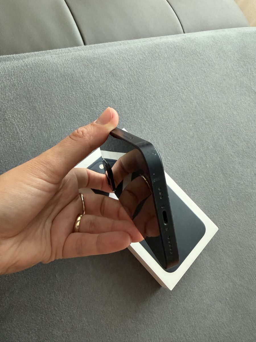 Apple Telefoni cellulari / Smartphones: Apple iPhone 13 schwarz mit Originalverpackung gebraucht – Usato da Neuenhof venduto da Renaku 6