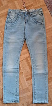 Mädchen Jeans Gr. 146 / Garcia Jeans zu verkaufen