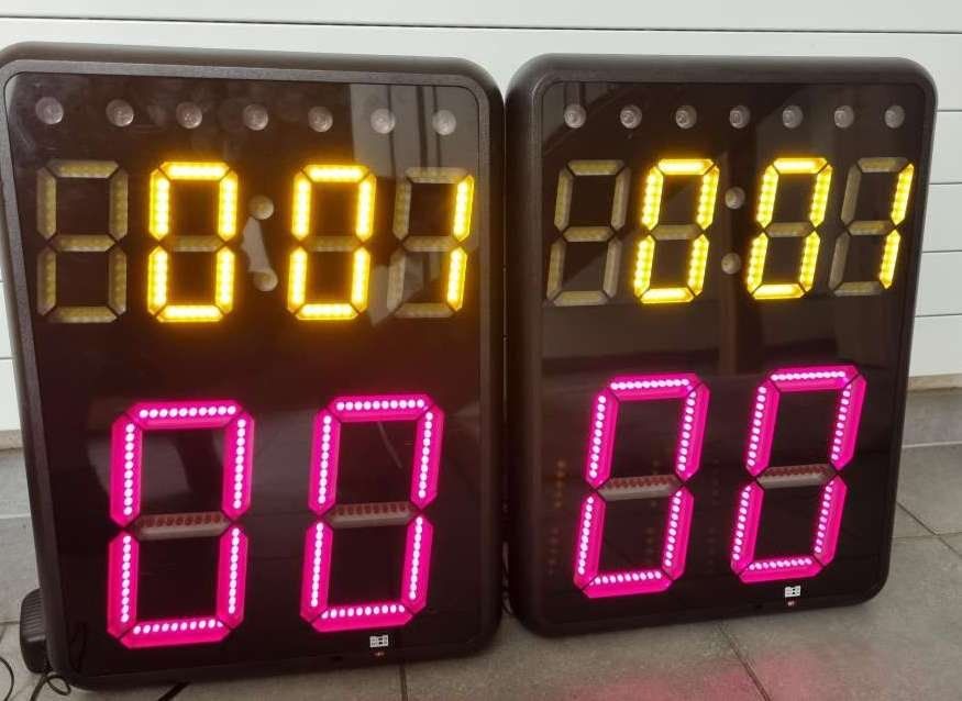 Foto & Immagini: MacGregor Shot Clock / Game Timer Set – Usato da Collonges venduto da arashee 4