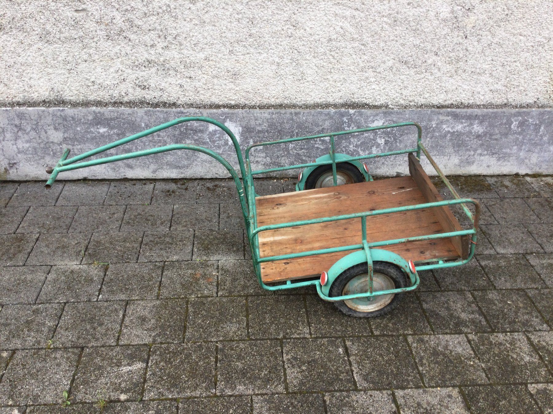 Ciclomotori: Zum Restaurieren gebrauchter Velo oder Töffli Anhänger – Difettoso da Wangen SZ venduto da kuriosum12