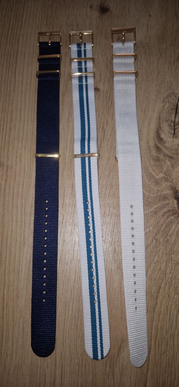 Bracciali & Braccialetti: Lot de 3 bracelets Tissot Everytime Gent – Nuovo (secondo la descrizione) da Le Locle venduto da Arya4