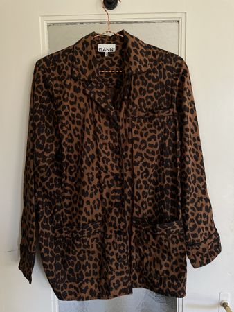 Ganni Hemd Leopardmuster braun schwarz guter Zustand