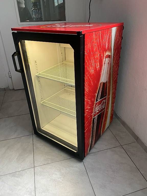 Frigoriferi: Kühlschrank mit Glastüre Coca-Cola – Usato da Wynau venduto da Lorent_Be