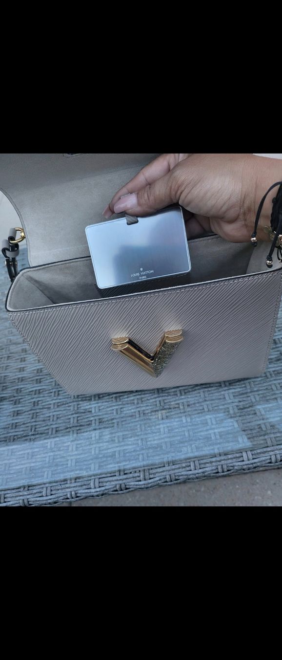 Louis Vuitton Altro in  Abbigliamento & Accessori: Louis Vuitton Twist en edition limitee – Nuovo (secondo la descrizione) da Aigle venduto da beb_vmq5 3