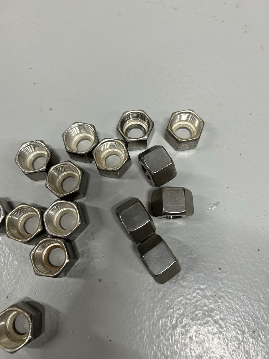 Parker Altro per industria metallurgica: Parker M12S71 Überwurfmutter EO – Nuovo (secondo la descrizione) da Rümlang venduto da Zone24 1