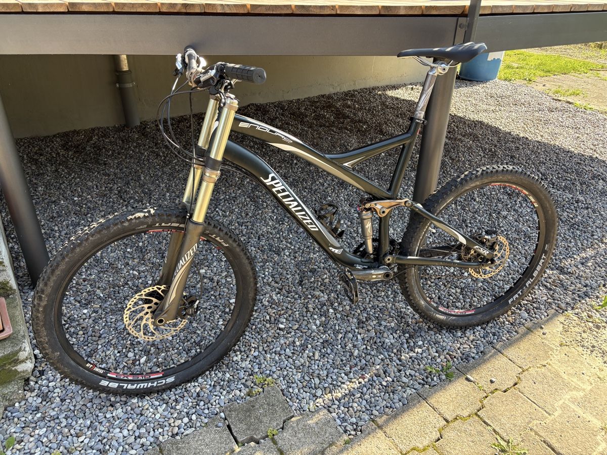 Specialized Biciclette: Specialized Enduro SL Comp MTB (XL) – Usato da Oppikon venduto da Sunnysideup 1