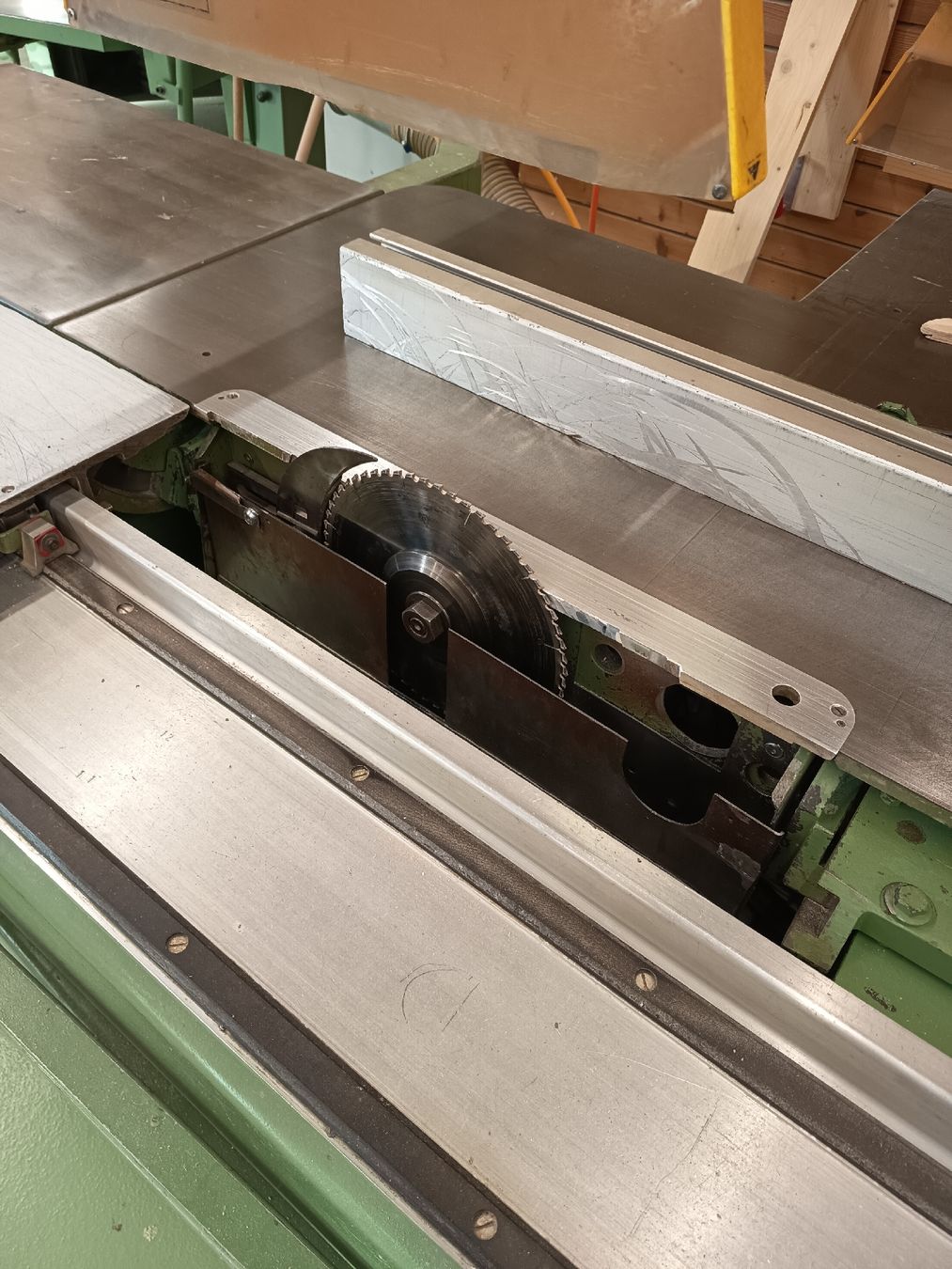 Tutte le macchine: Formatkreissäge Kölle KFS 40 – Usato da berneck venduto da thomas052 3