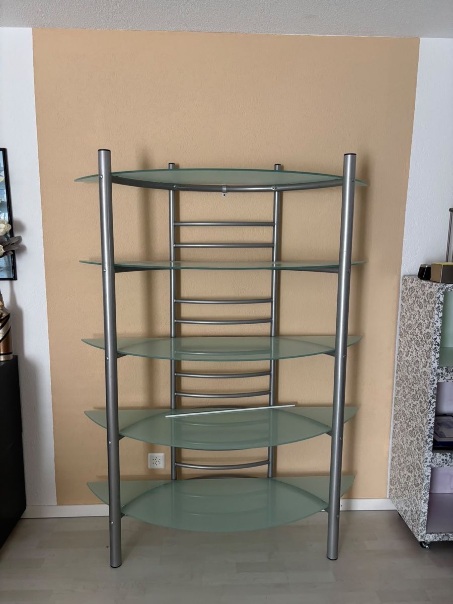 Étagères: Bürotisch und Gestell - Glas/Metall – D'occasion à Oberentfelden par lavitrine 2