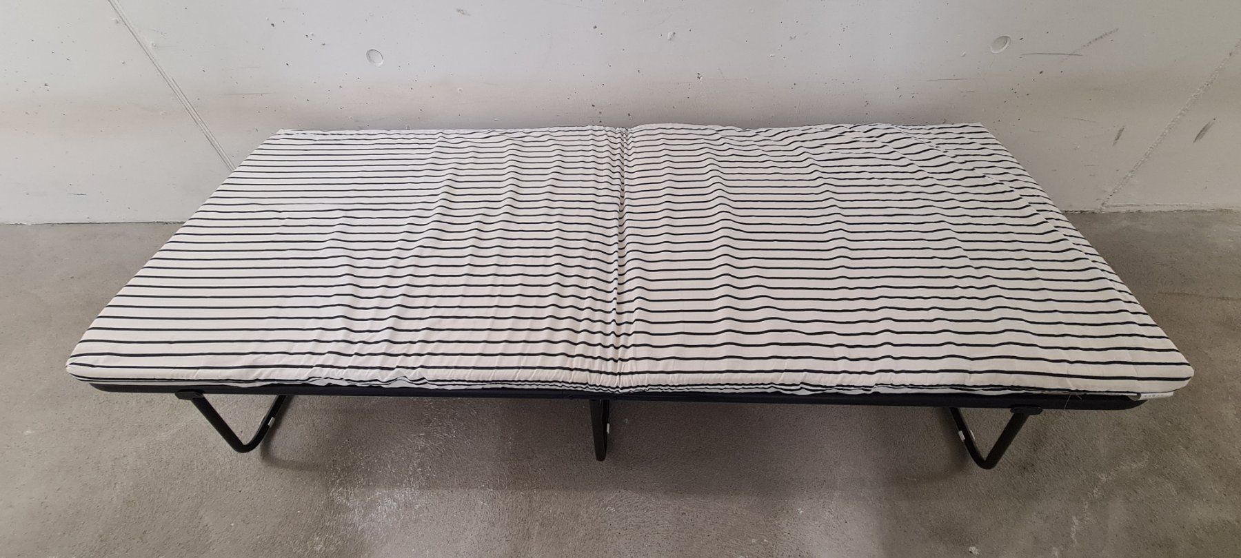 Ikea Letti: Faltbares Gästebett – Usato da Islikon venduto da EFH651 1