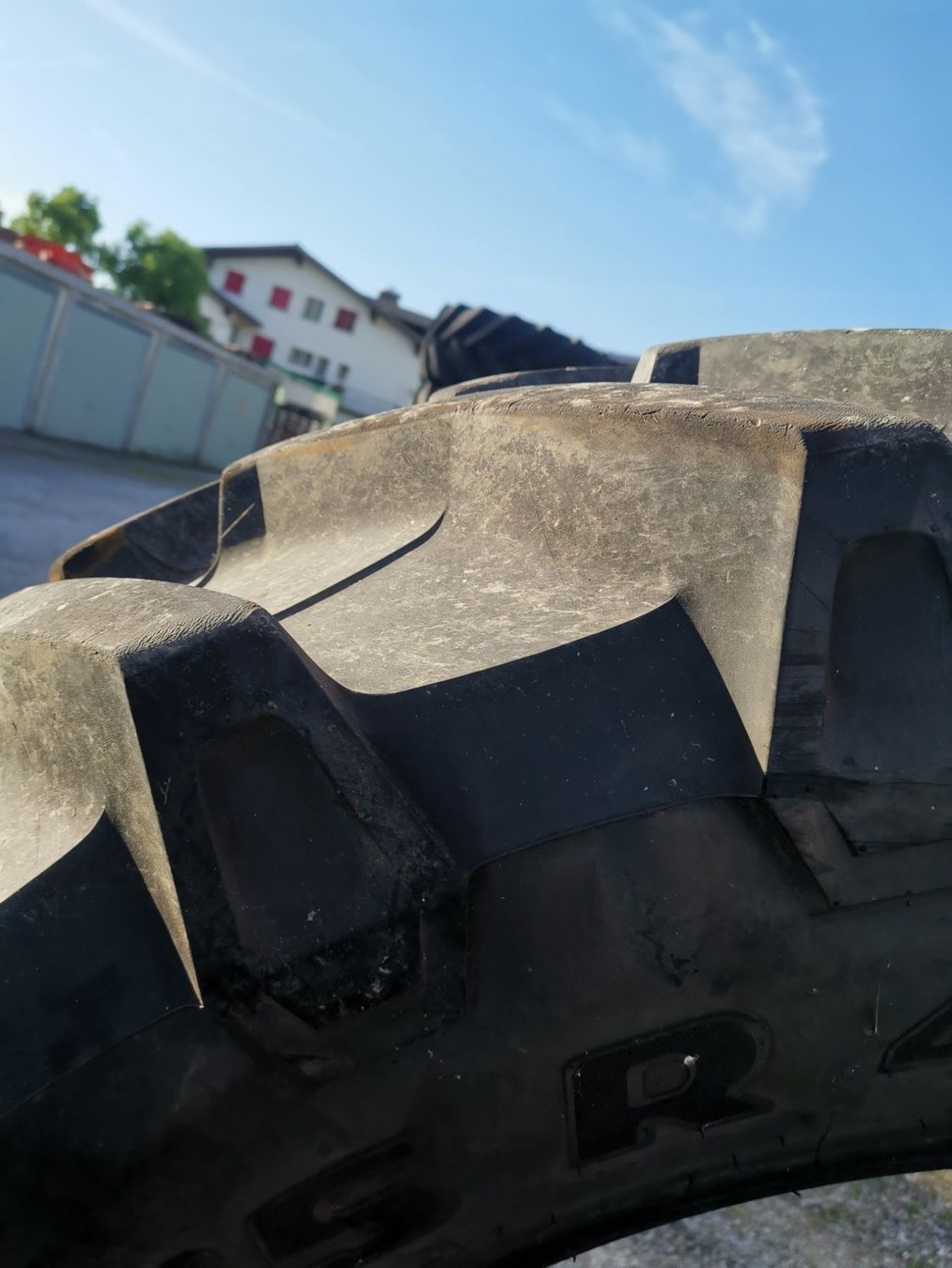 Pneumatici & Ruote complete: TRELLENBORG 600/65 R42 Defekt – Difettoso da Buttwil venduto da obelix-idefix 3