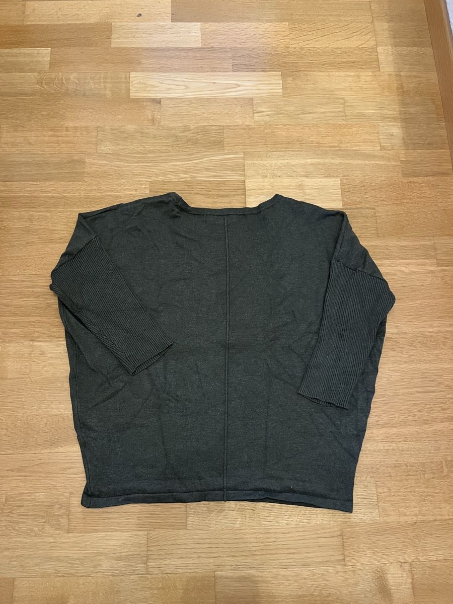 Maglioni & Felpe: Saint Tropez Pullover Olivgrün Grösse S – Usato da Uetendorf venduto da Sven_85 1