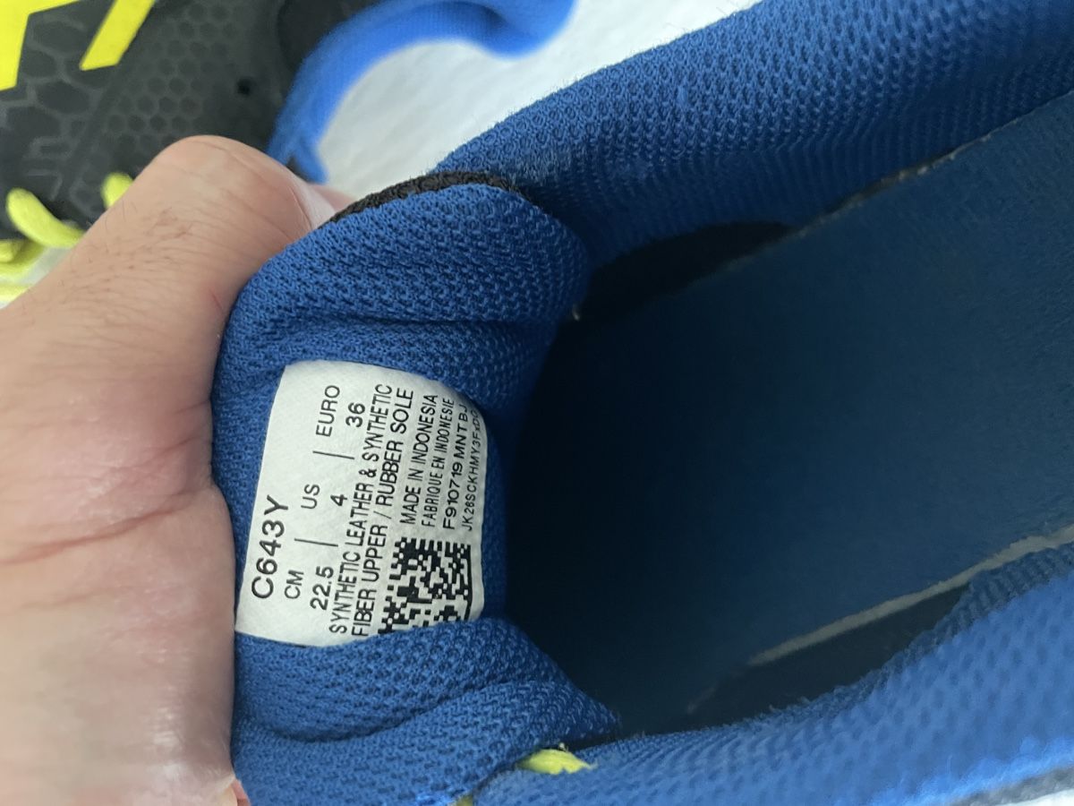 Asics Schuhe für Jungen: Asics Turnschuhe – Gebraucht aus Brüttisellen von kormanb 3