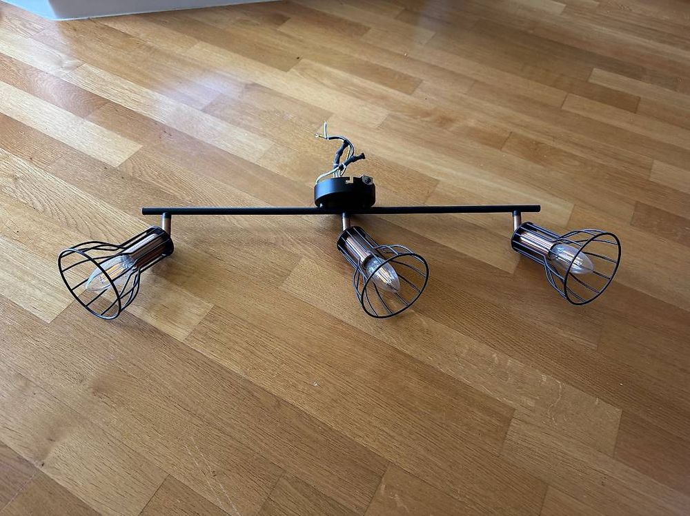 Lustres & lampes de plafonds: Deckenlampe mit LED-Birnen E14 – D'occasion à Kreuzlingen par PDC90