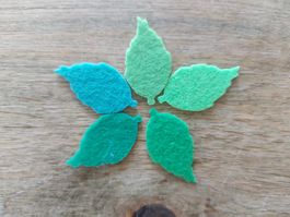 10 Stück Filz Blätter 4*2 cm gestanzt, Felt Die cuts