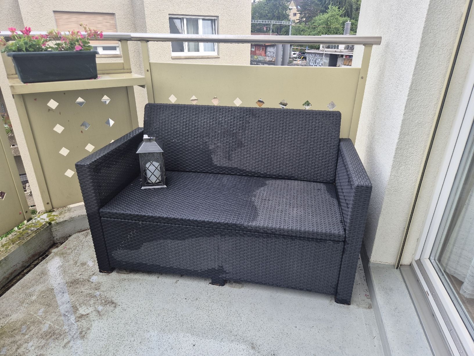 Tischset: Balkon Möbel – Gebraucht aus Zürich von elenoirecb