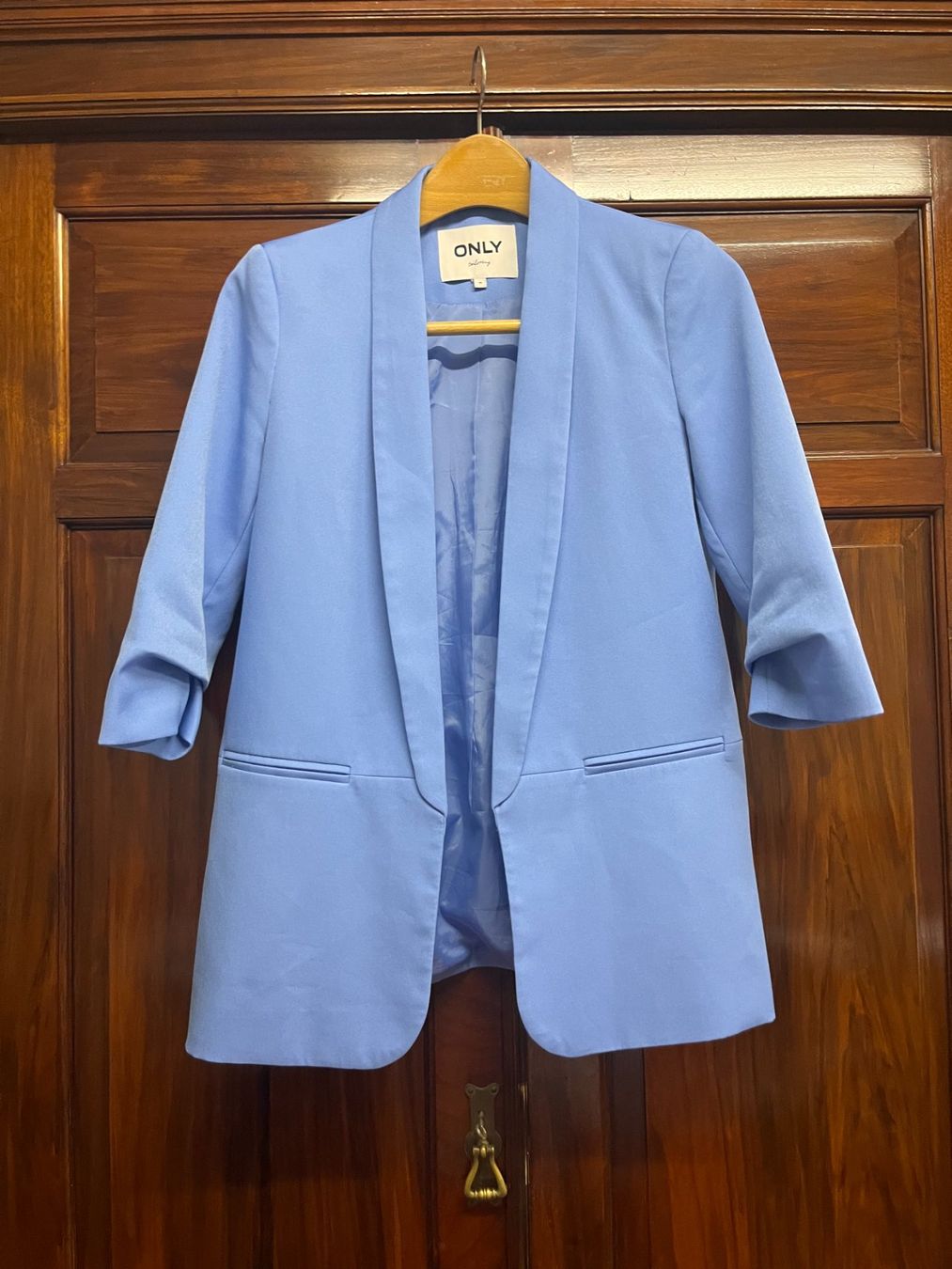 Only Jacken: Très beau blazer  bleu clair taille 36 – Gebraucht aus Pully von Artemisya 2