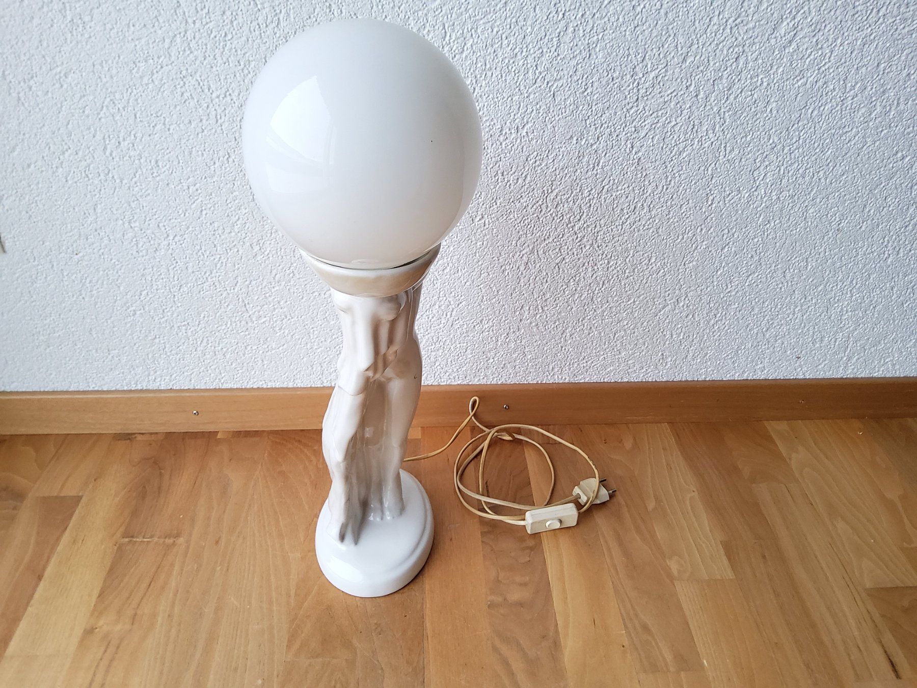 Lampen: Superbe lampe de table style Art Déco  – Gebraucht aus Malleray von Broc-Mo 2