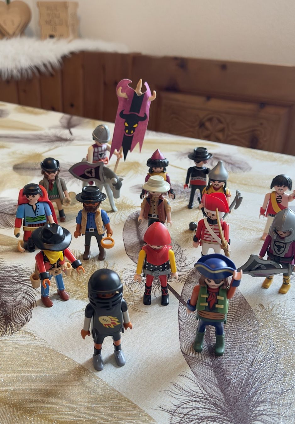 Playmobil Spielzeuge: Grosse Playmobil Sammlung – Gebraucht aus Kastanienbaum von Obor 9