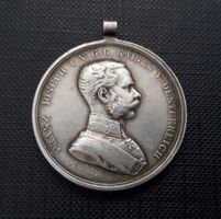 Orden: DER TAPFERKEIT Austria (Franz-Josef I) Militaria