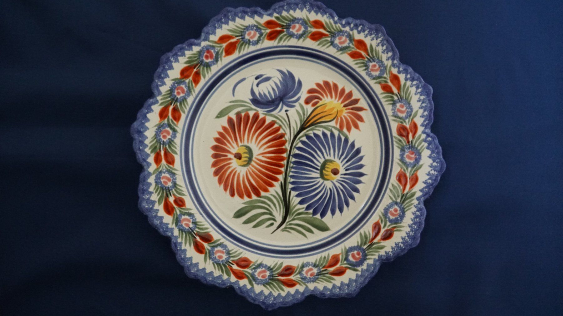 Piatti: Henriot Quimper Wandteller/ Teller – Nuovo (secondo la descrizione) da Bern venduto da Antikbatik
