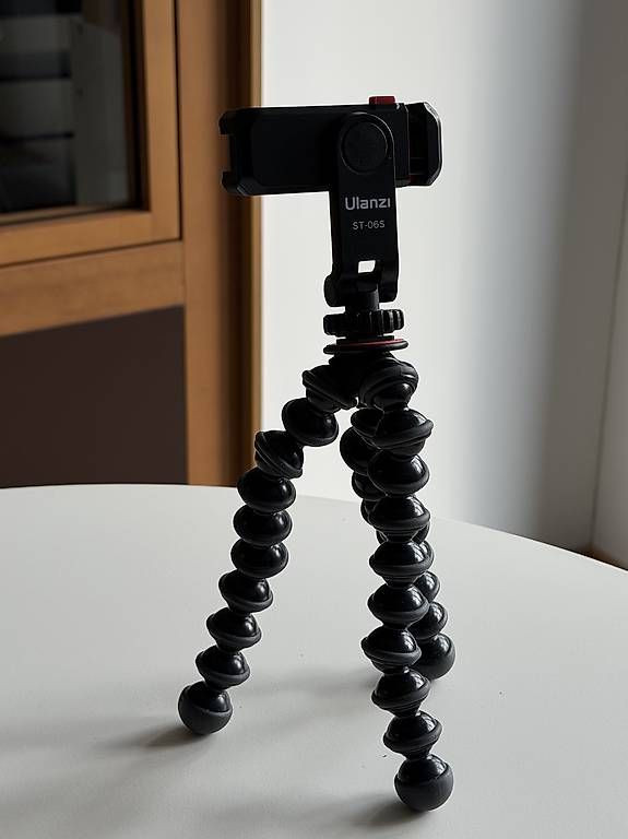 Trépieds & Accessoires: Ulanzi tripod  – D'occasion à Frauenfeld par Jessy_kardakova