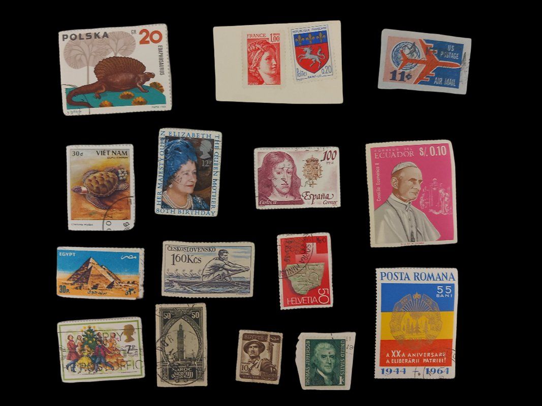 Tutti i francobolli: Briefmarkensammlung 0.500 kg – Usato da Hünenberg venduto da Restwert_Zug 3