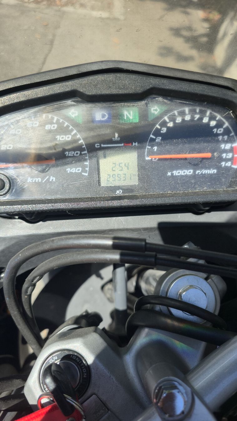 Honda Touring: Honda Varadero XL 125 – Usato da Lyss venduto da hpi_fq55 6
