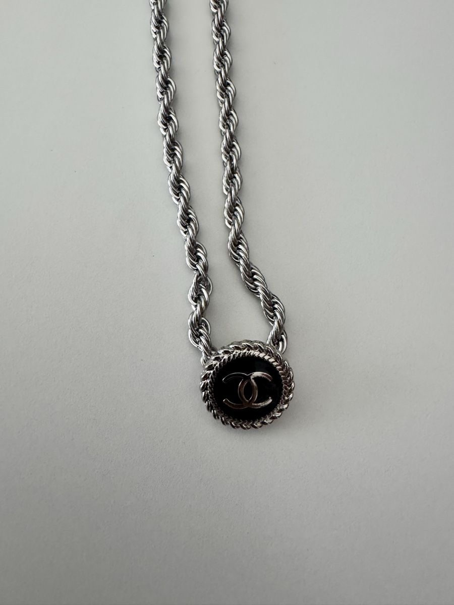 Colliers: Chanel  – Neuf (Voir description) à cadempino par fio_cbt9